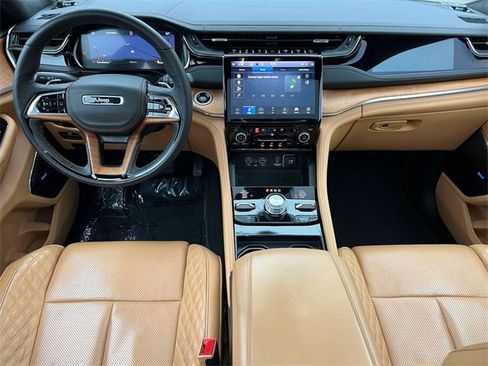 Certified 2024 Jeep Grand Cherokee L Summit image 17