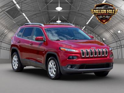 Used 2017 Jeep Cherokee Latitude w/ Comfort & Sound Group