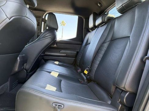 Used 2025 Toyota Tacoma TRD Off-Road w/ TRD Off Road Premium Package image 18