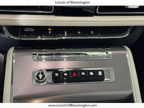 New 2026 Lincoln Aviator AWD image 38