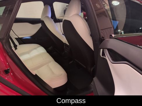 Used 2020 Tesla Model S Long Range image 12