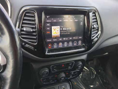 Certified 2021 Jeep Compass Limited image 34