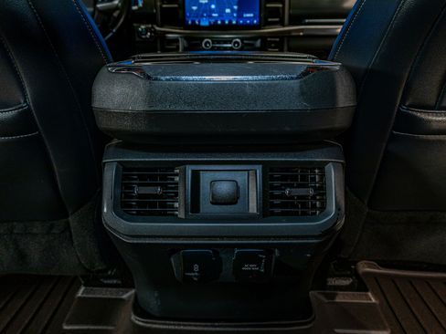 Used 2021 Ford F150 Lariat AWD/4WD image 27