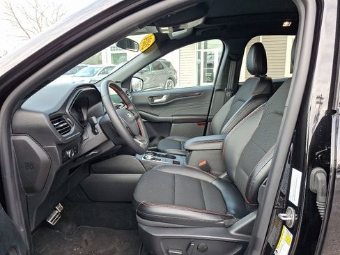 Used 2024 Ford Escape ST-Line w/ Tech Pack #1 image 14