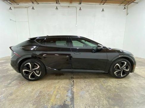 Used 2024 Kia EV6 GT-Line AWD/4WD image 6