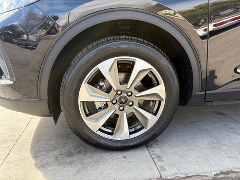 Used 2025 Ford Escape Platinum image 27