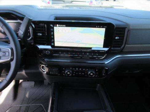 New 2026 Chevrolet Silverado 2500 ZR2 image 24