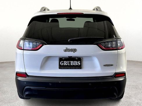 Used 2020 Jeep Cherokee Latitude Plus image 6