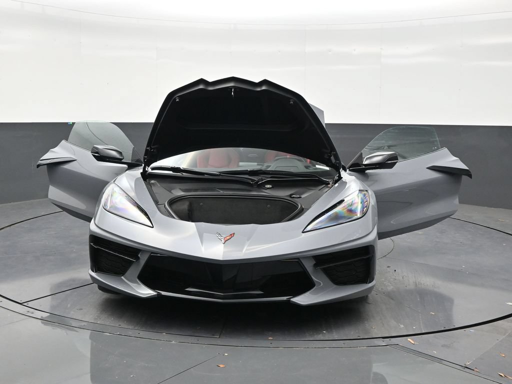 Used 2024 Chevrolet Corvette Stingray Convertible w/ 1LT RWD image 32