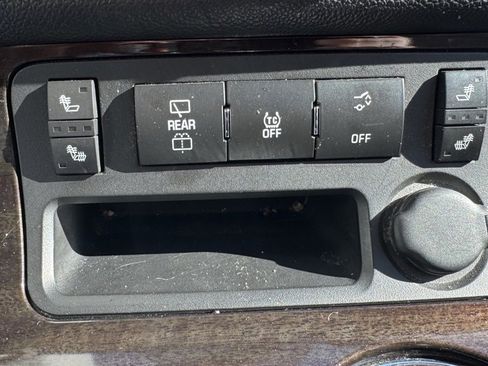 Used 2013 GMC Acadia SLT image 27