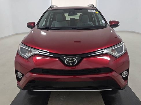 Used 2018 Toyota RAV4 XLE FWD image 4