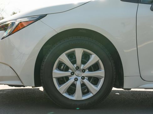 Certified 2024 Toyota Corolla LE FWD image 13