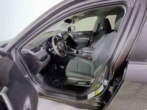 Used 2024 Toyota RAV4 LE image 15