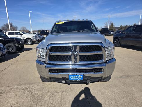 Used 2017 RAM 2500 Tradesman w/ Chrome Appearance Group image 18