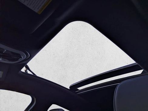 New 2025 Porsche Macan image 27