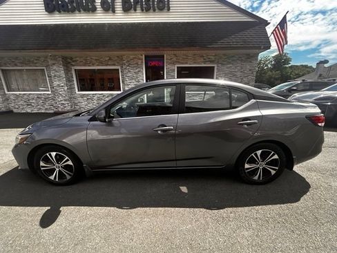 Used 2020 Nissan Sentra SV FWD image 4