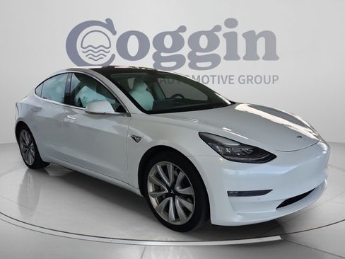 Used 2018 Tesla Model 3 Long Range RWD image 7