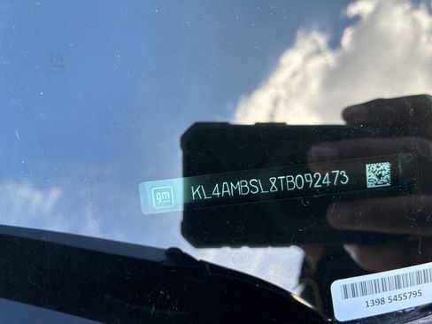 Used 2026 Buick Encore GX Preferred FWD image 23