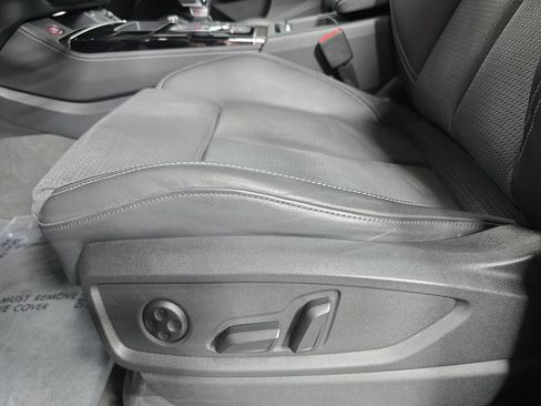 Used 2022 Audi SQ5 Premium Plus AWD/4WD image 23