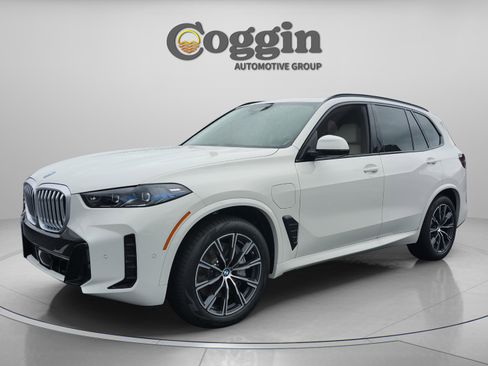 New 2026 BMW X5 xDrive50e w/ M Sport Package image 1