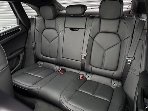 New 2026 Porsche Macan S image 32