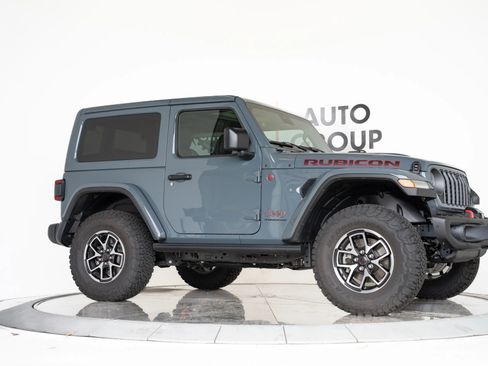 Used 2024 Jeep Wrangler Rubicon image 34