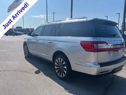 Used 2019 Lincoln Navigator L Select RWD image 8