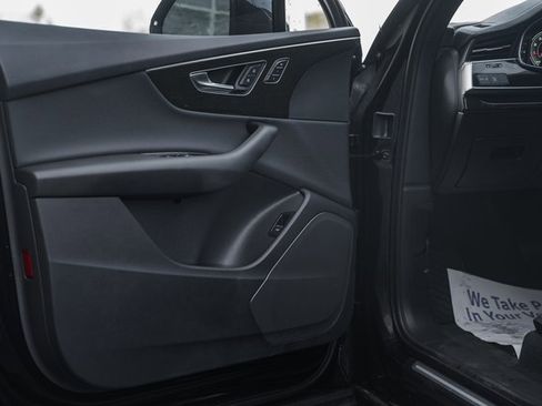 Used 2024 Audi Q7 2.0T Premium image 38