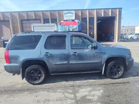 Used 2009 GMC Yukon SLT image 4