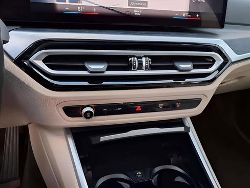 Used 2023 BMW 330i xDrive Sedan image 18