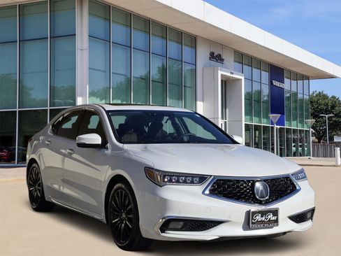 Used 2018 Acura TLX V6 SH-AWD w/ Advance Package image 2