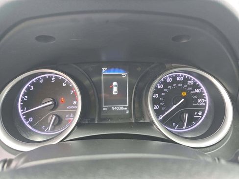 Used 2021 Toyota Camry LE w/ Carpet Mat Package (TMS) image 6