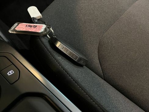 Used 2025 Kia K4 FWD image 21