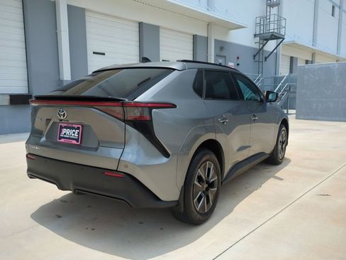 Used 2026 Toyota bZ AWD/4WD image 5