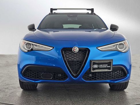 Used 2023 Alfa Romeo Stelvio Estrema AWD/4WD image 8