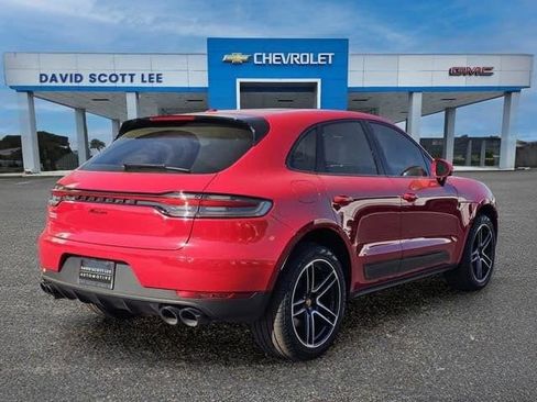 Used 2021 Porsche Macan image 8