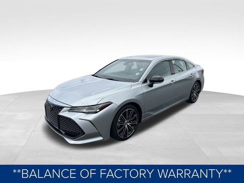 Used 2021 Toyota Avalon Touring image 12