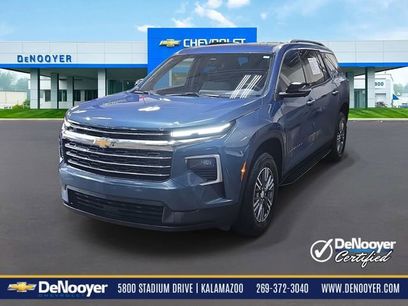 Used 2024 Chevrolet Traverse LT w/ Enhanced Driving Package