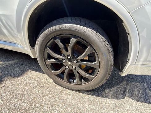 Used 2020 Dodge Durango GT w/ Blacktop Package AWD/4WD image 9