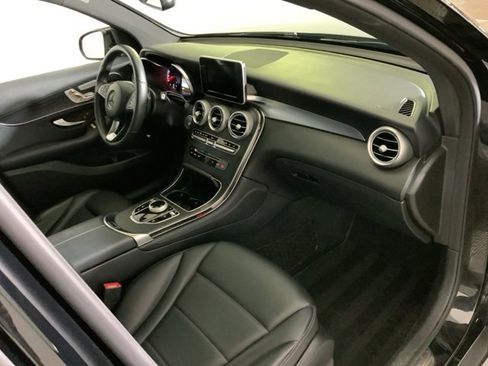 Used 2018 Mercedes-Benz GLC 300 4MATIC image 36