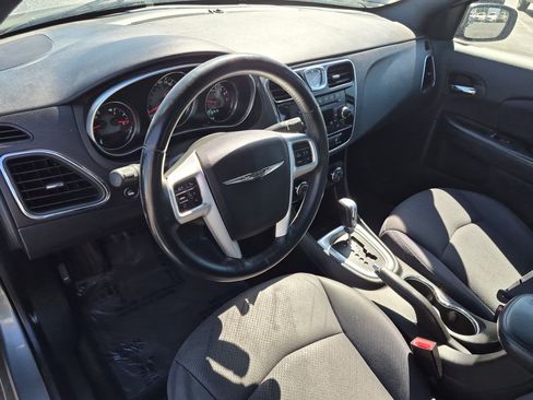 Used 2013 Chrysler 200 Touring w/ S Exterior Appearance Pkg FWD image 14