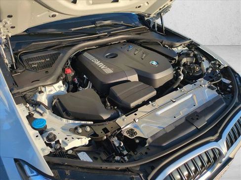 Used 2025 BMW 330i Sedan w/ M Sport Package RWD image 19