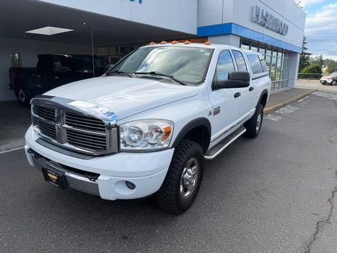 Used 2009 Dodge Ram 3500 Truck Laramie AWD/4WD image 2