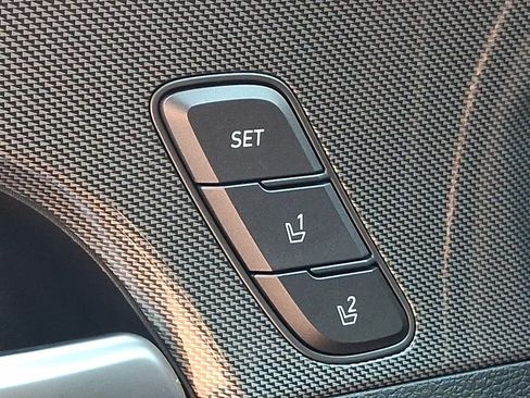 Used 2021 Hyundai Santa Fe Limited AWD/4WD image 26
