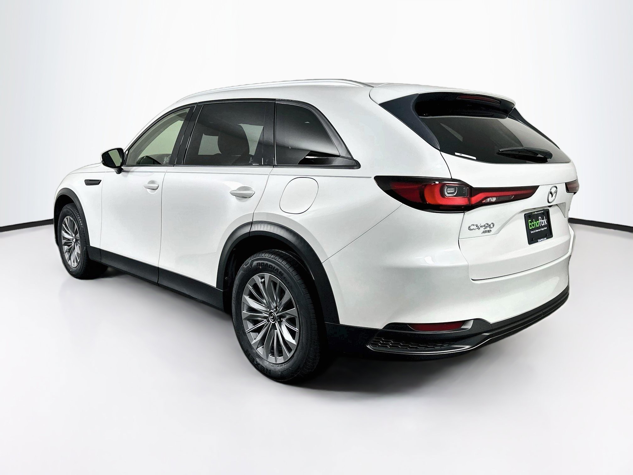 Used 2024 MAZDA CX-90 3.3 Turbo w/ Preferred Plus AWD/4WD image 5
