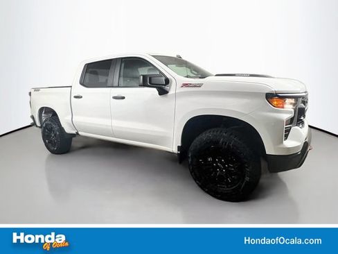 Used 2026 Chevrolet Silverado 1500 Custom Trail Boss AWD/4WD image 1