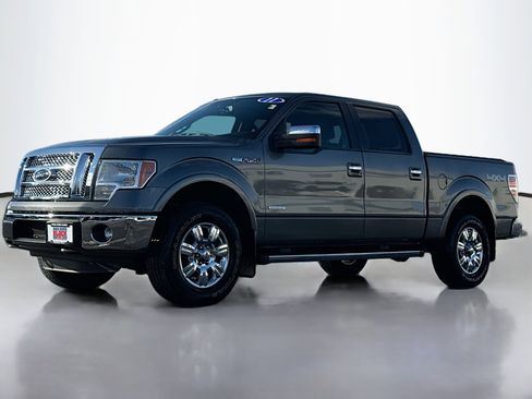 Used 2011 Ford F150 Lariat w/ Lariat Chrome Pkg image 14