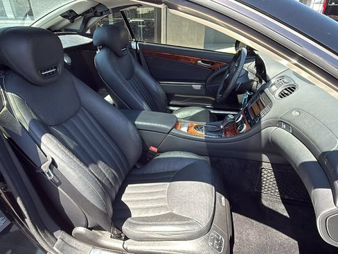 Used 2009 Mercedes-Benz SL 550 image 22