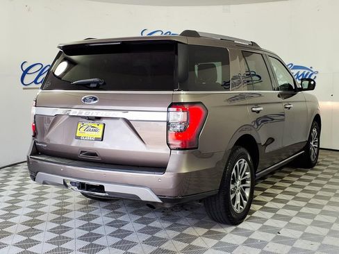 Used 2018 Ford Expedition Limited w/ Equipment Group 301A RWD image 6