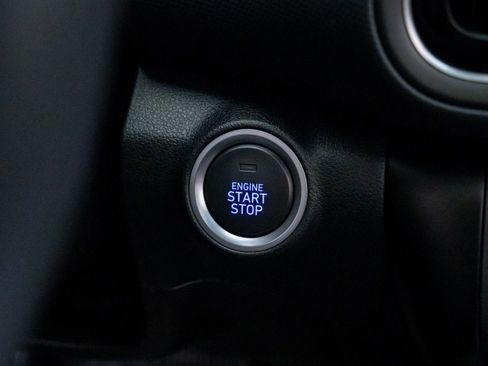 Used 2022 Hyundai Kona SEL w/ Convenience Package image 21